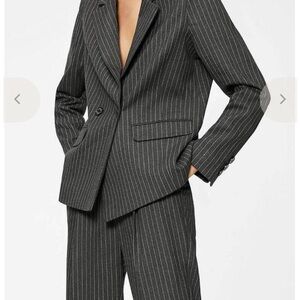 ANINE BING
BECKY BLAZER - CHARCOAL PINSTRIPE